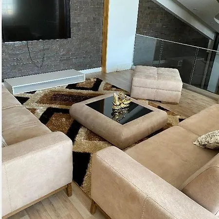 Luxurious, Duplex