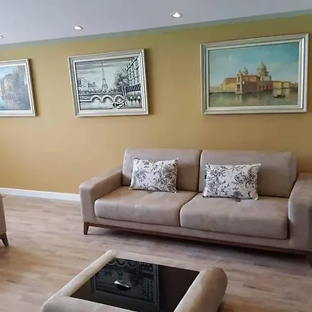 Luxurious, Duplex Appartamento *